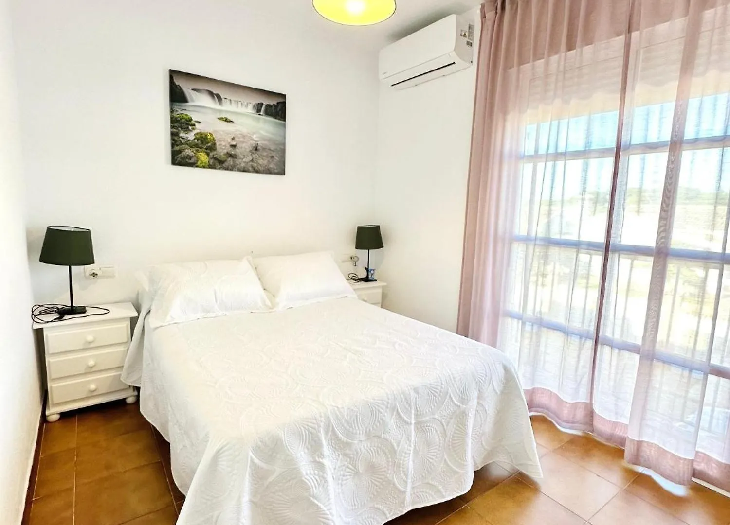 Casa 3 Dormitorios La Barrosa 치클라나 데 라 프론테라 스페인